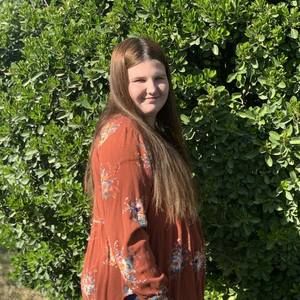 Meet your Posher, Madelynn